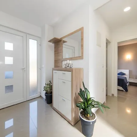 Vinisterra Family-friendly With Pool,jacuzzi Villa *