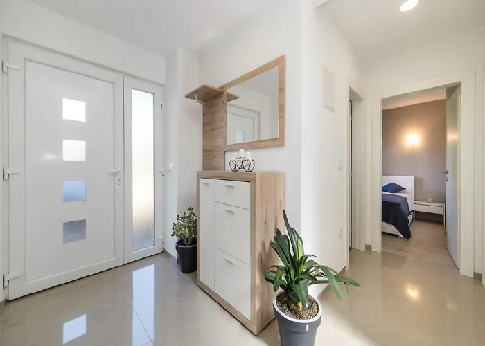 Vinisterra Family-friendly With Pool,jacuzzi Villa *